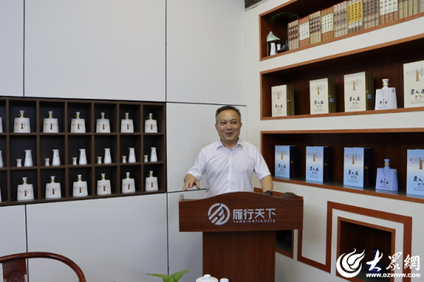 在线股票配资门户网站 让每个临沂人吃上48小时的健康好蛋 ——雁行天下商务驿站“斗蛋”比赛活动